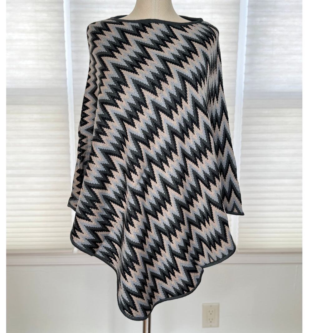 Vintage Missoni Poncho Sweater, Y2K Wool Blend, Gray ZigZag Knit Cape, Italy NWT